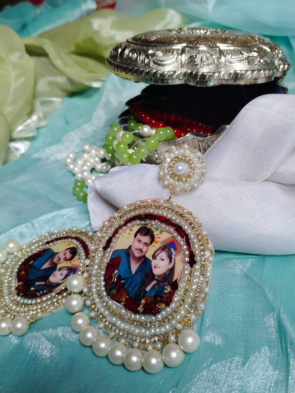 Pyar wale jhumkas